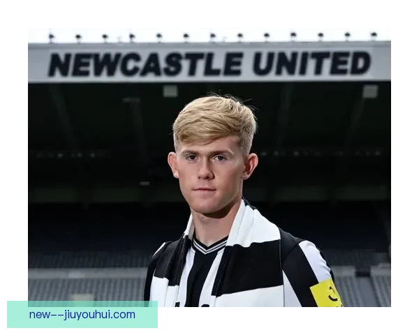 纽卡斯尔联以4500万英镑签下切尔西后卫霍尔迎新赛季挑战