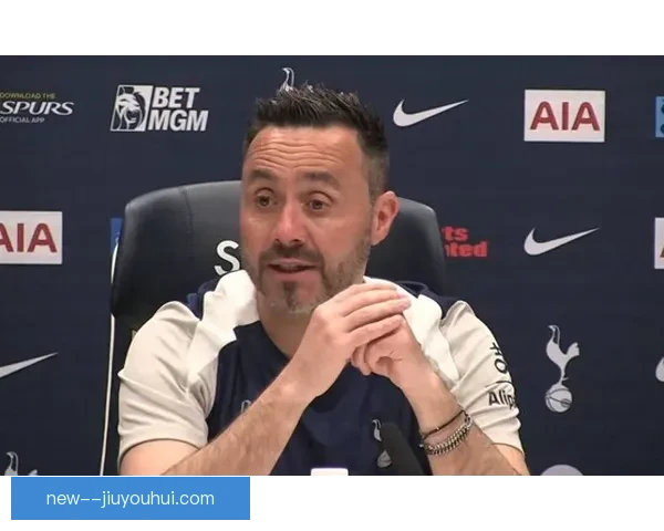 德泽尔比怒斥马赛球员缺乏斗志并要求提升比赛态度 德泽尔比怒斥马赛球员缺乏斗志并要求提升比赛态度